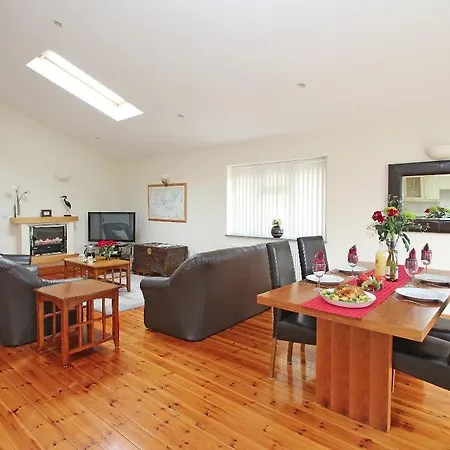 Holiday home Carne Vue *